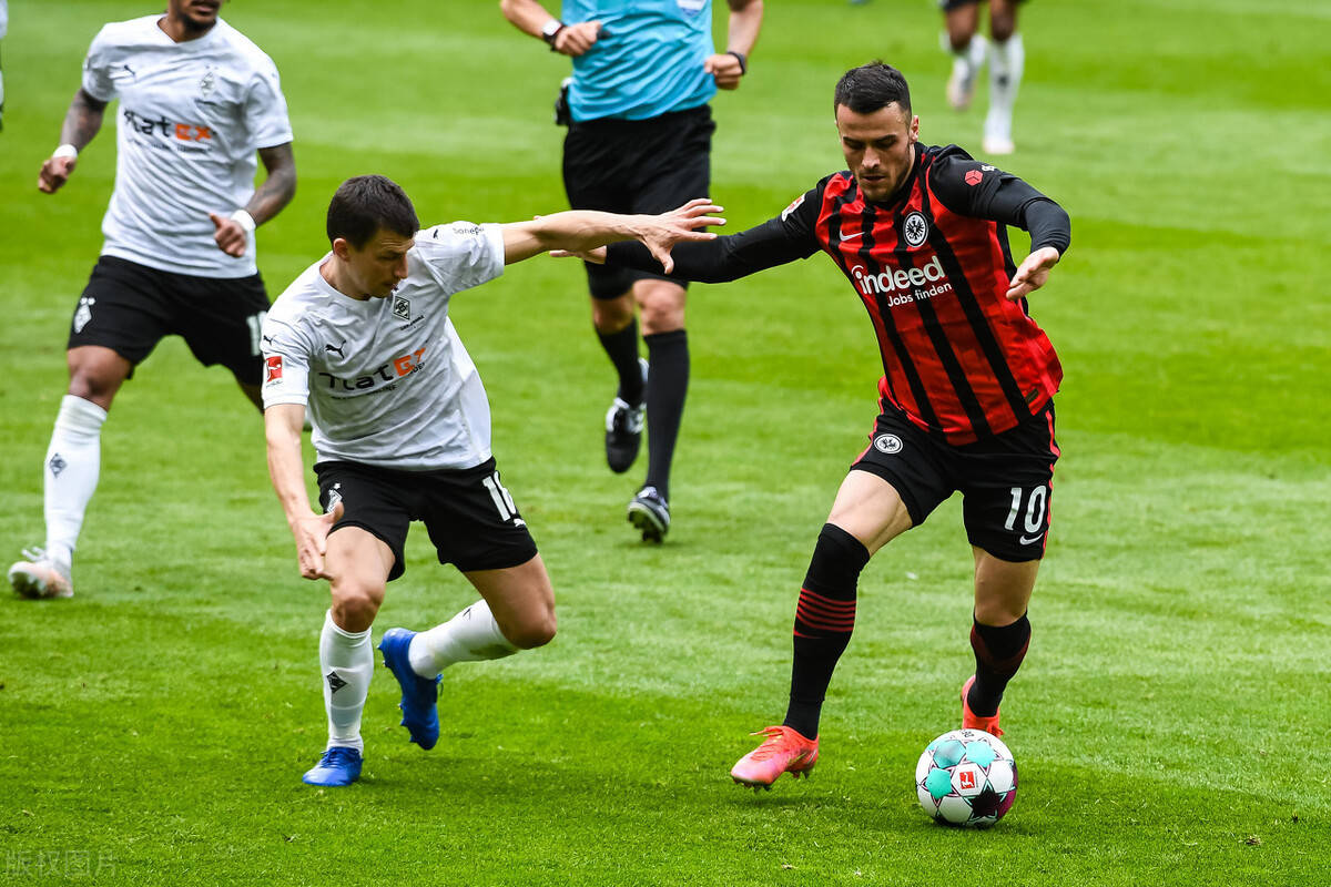 包含法兰克福内部会议纪要流出——今夜造点机会,法甲使命明确,资深球员宣示担当的词条 包含法兰克福内部会议纪要流出——今夜造点机会,法甲使命明确,资深球员宣示担当的词条