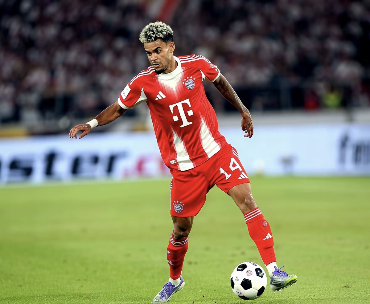 转会期拜仁慕尼黑刷新队史纪录：中超节点到来；悬念犹存；赛程密集仍需轮换的简单介绍